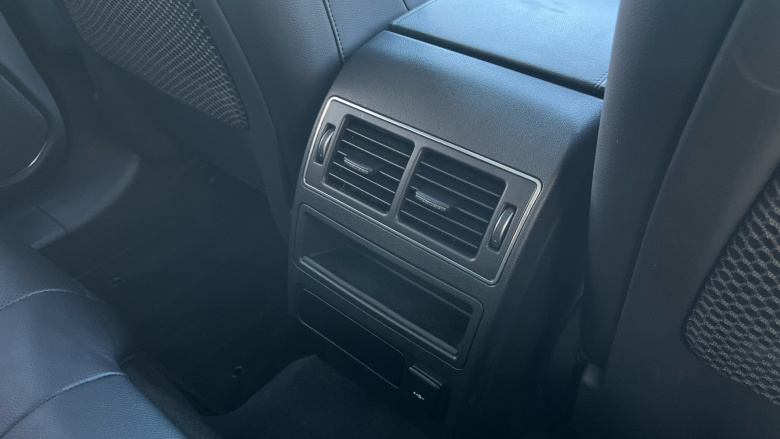 Jaguar F-Pace 2.0 P400e SE 5dr Auto AWD Estate